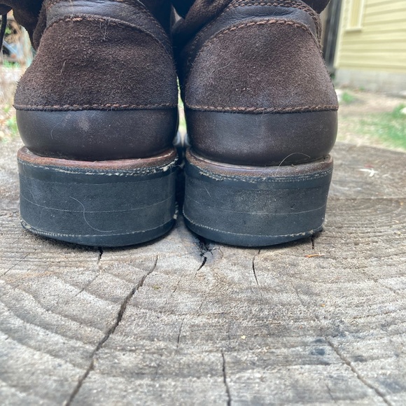 Brown Leather and Suede Boots made in Mexico unknown designer. Timeless style. - Picture 5 of 6